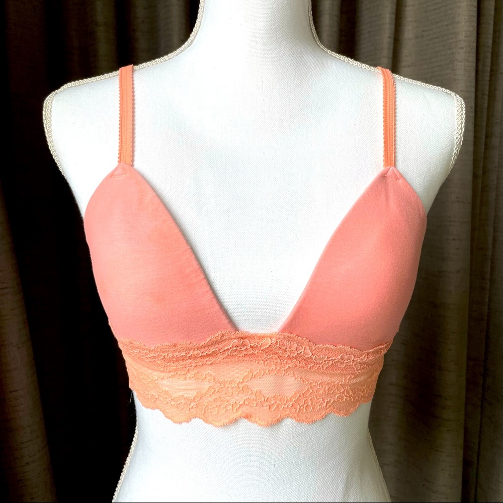 🍑 Victoria’s Secret Small Bralette top